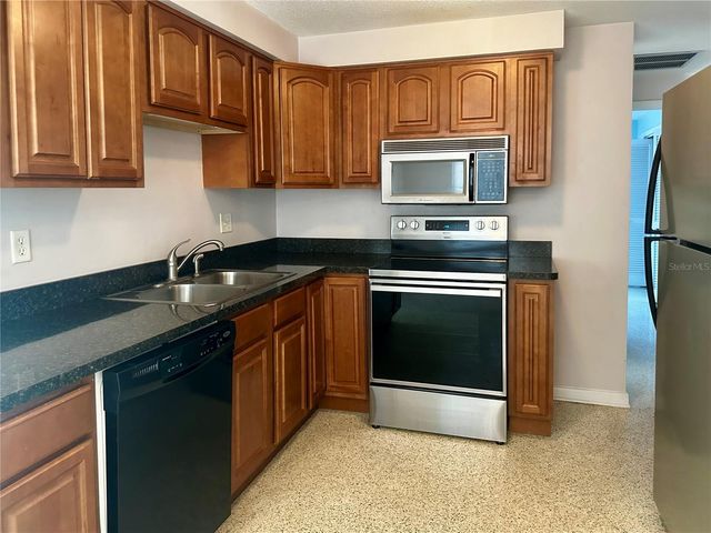 2054 BROADWAY, Clearwater, FL 33755