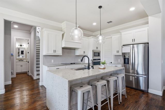 7316 Cabot Estates Drive, Mansfield, TX 76063
