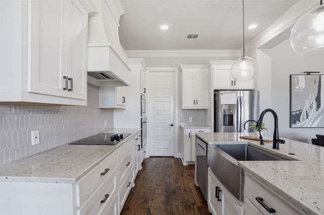 7316 Cabot Estates Drive, Mansfield, TX 76063
