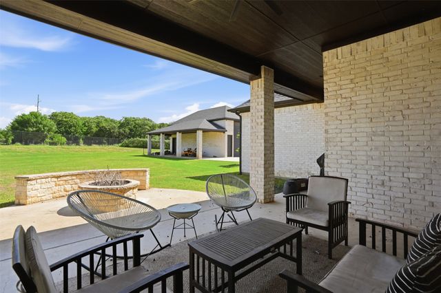 7316 Cabot Estates Drive, Mansfield, TX 76063