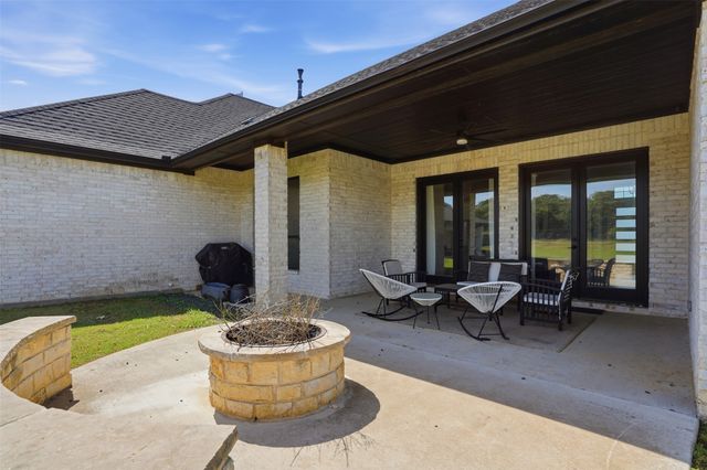 7316 Cabot Estates Drive, Mansfield, TX 76063