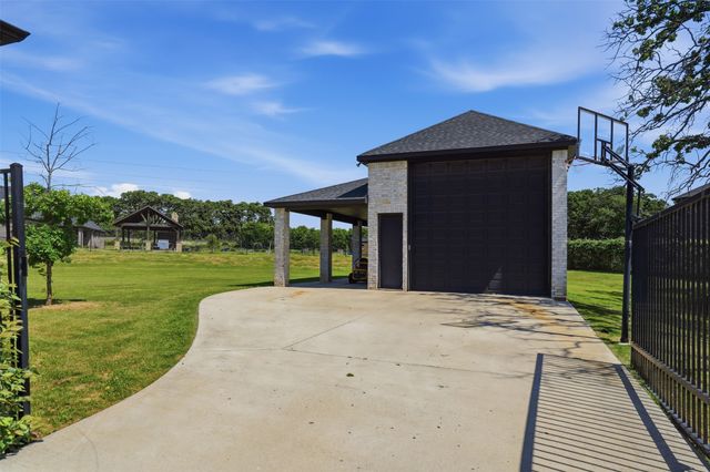 7316 Cabot Estates Drive, Mansfield, TX 76063