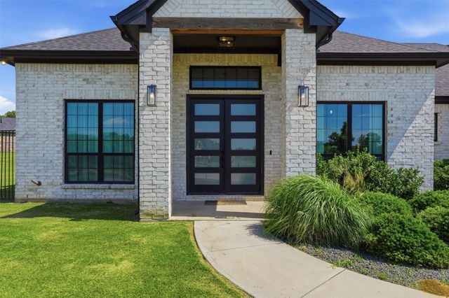 7316 Cabot Estates Drive, Mansfield, TX 76063