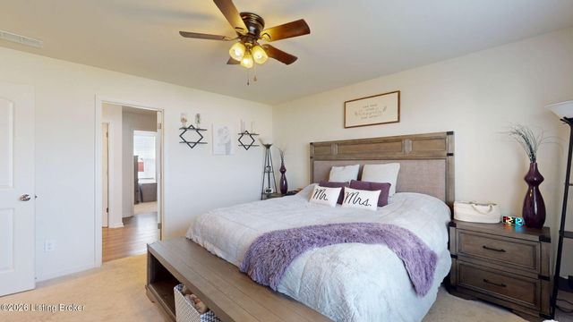 4025 White Pine Ln, La Grange, KY 40031