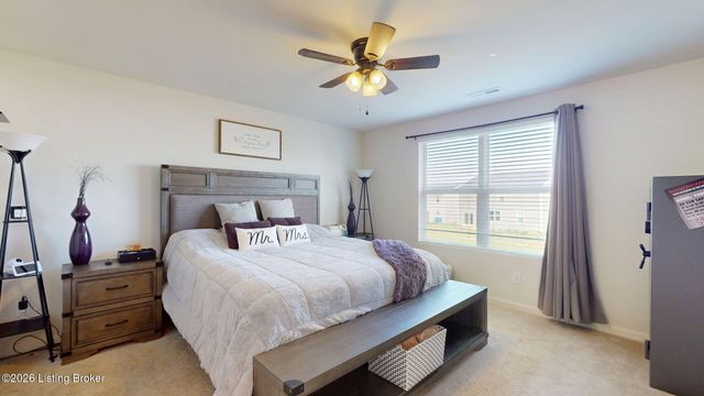 4025 White Pine Ln, La Grange, KY 40031