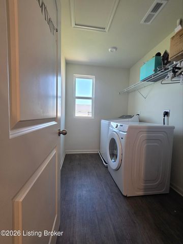 4025 White Pine Ln, La Grange, KY 40031