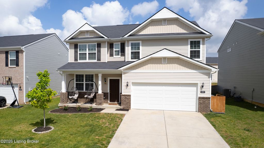 4025 White Pine Ln, La Grange, KY 40031