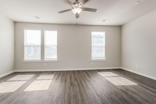 18306 W Centro Circle, Shenandoah, TX 77385
