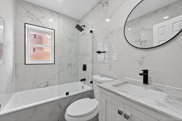 1167 E 224th Street, Bronx, NY 10466