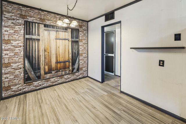 823 E IRONWOOD Drive, Phoenix, AZ 85020