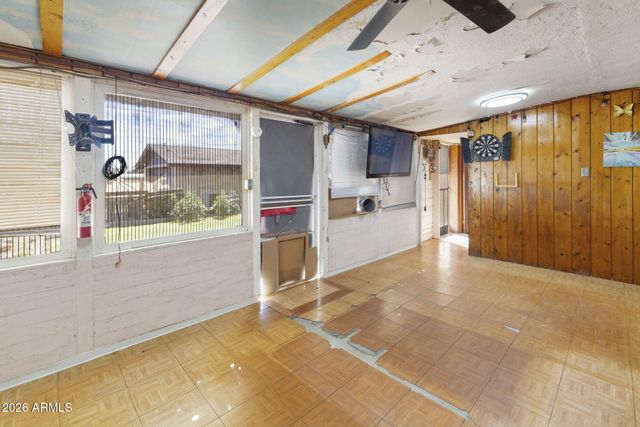 823 E IRONWOOD Drive, Phoenix, AZ 85020