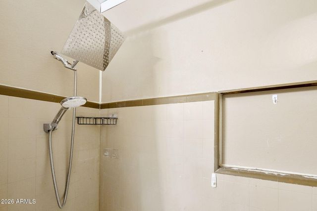 823 E IRONWOOD Drive, Phoenix, AZ 85020