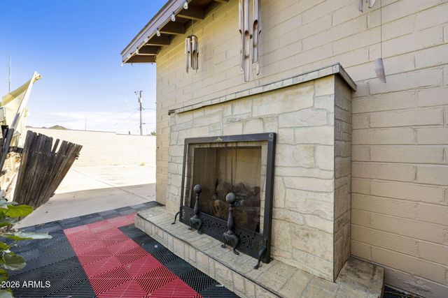 823 E IRONWOOD Drive, Phoenix, AZ 85020