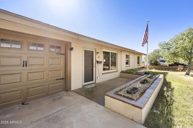 823 E IRONWOOD Drive, Phoenix, AZ 85020