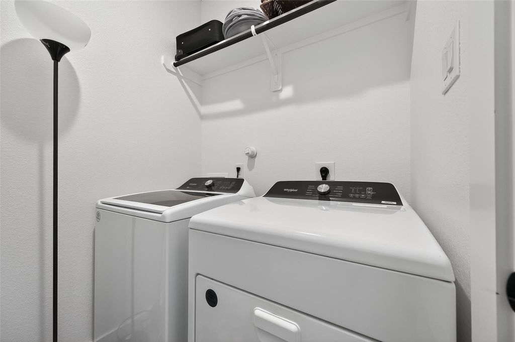 Image 25 of property listing at 2114 Cool Greens Street, Richmond, TX 77406