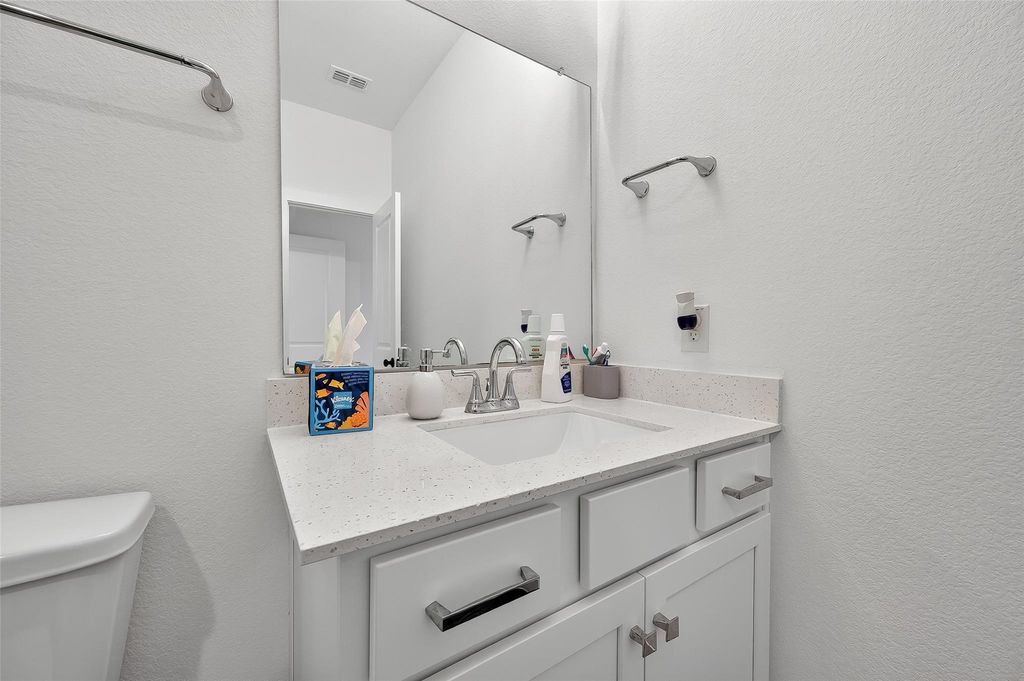 Image 28 of property listing at 2114 Cool Greens Street, Richmond, TX 77406