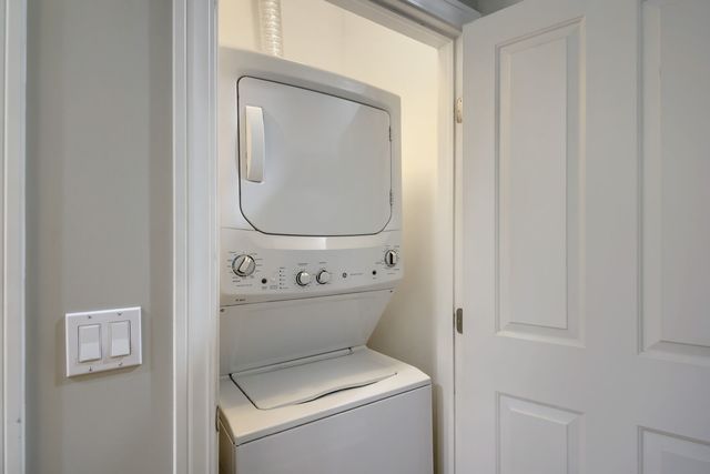 2251 W Wabansia Avenue 306, Chicago, IL 60647