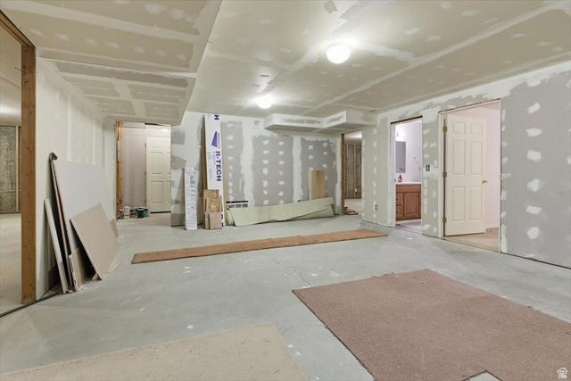 881 S 1200 E, Preston, ID 83263