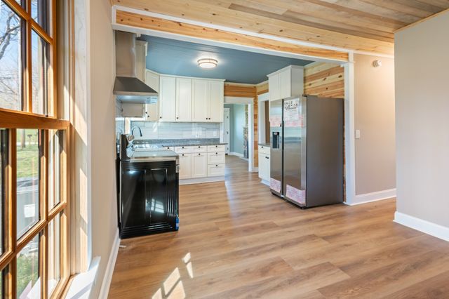 469 E Main St, Cookeville, TN 38506