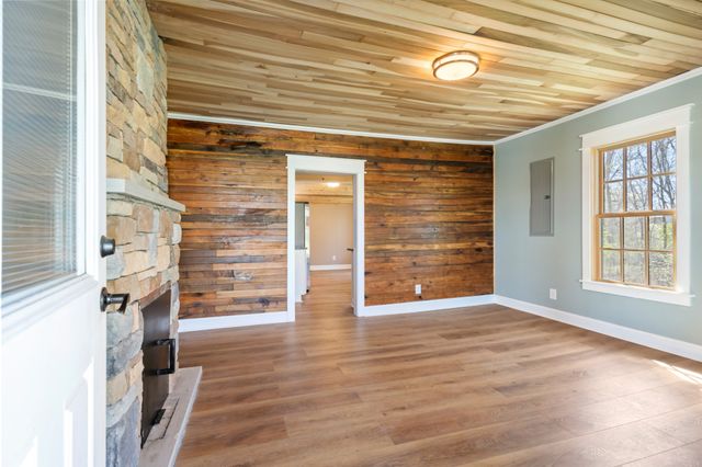 469 E Main St, Cookeville, TN 38506