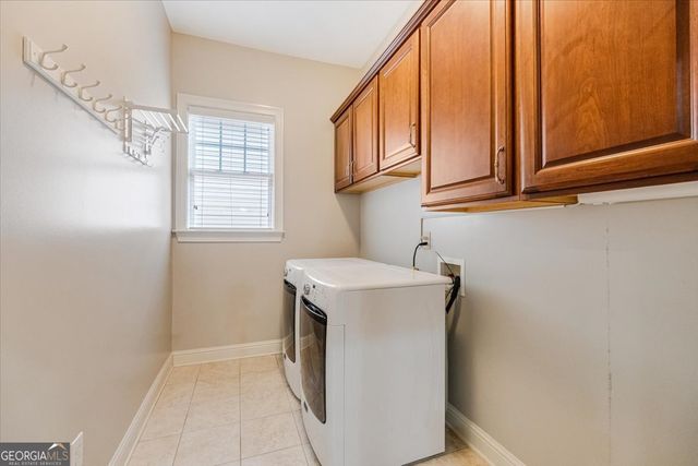 1067 Creekwood Circle, Madison, GA 30650