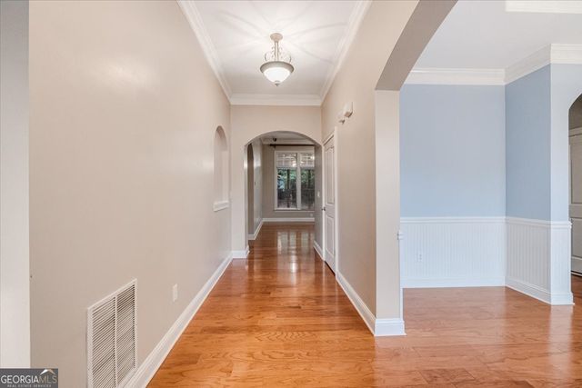 1067 Creekwood Circle, Madison, GA 30650