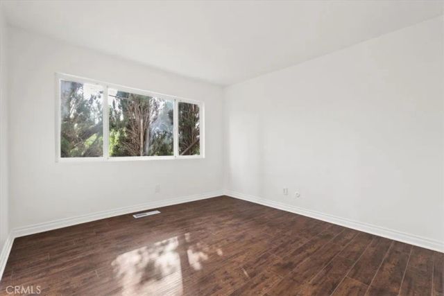 5160 Medina Road, Woodland Hills, CA 91364