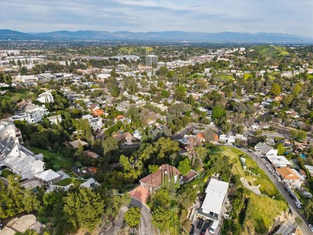 5160 Medina Road, Woodland Hills, CA 91364