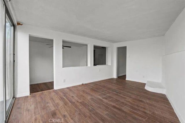 5160 Medina Road, Woodland Hills, CA 91364