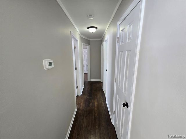 816 London Avenue, Lincoln Park, MI 48146