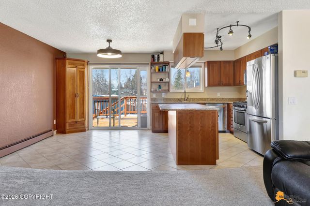 10254 Goodnews Circle, Anchorage, AK 99515