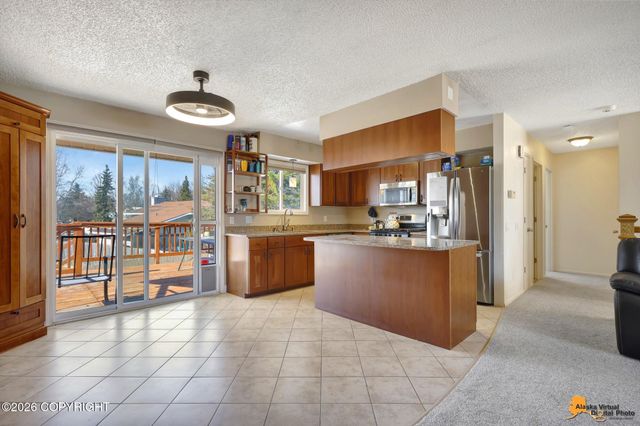 10254 Goodnews Circle, Anchorage, AK 99515