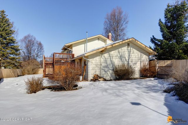 10254 Goodnews Circle, Anchorage, AK 99515