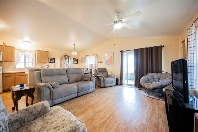 311 Inverness Avenue, Pahrump, NV 89048