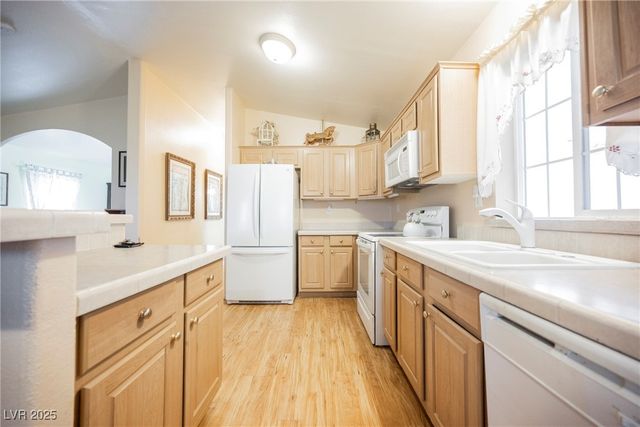 311 Inverness Avenue, Pahrump, NV 89048