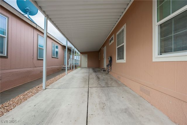 311 Inverness Avenue, Pahrump, NV 89048