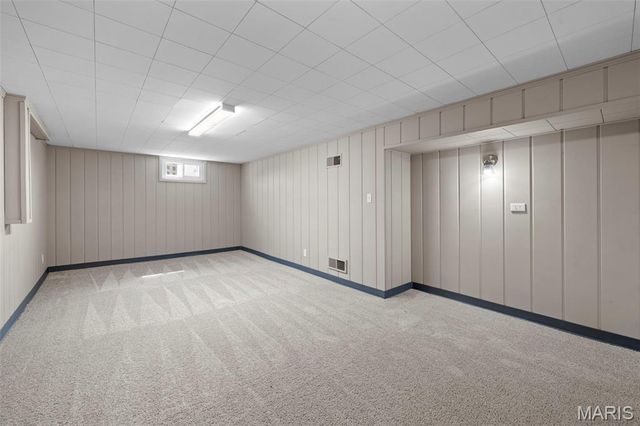 1201 Clearview Drive, St Charles, MO 63303