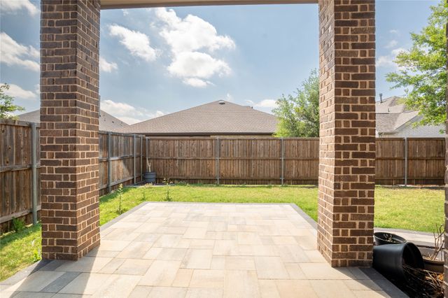 1433 Cherry Blossom Lane, Celina, TX 75078