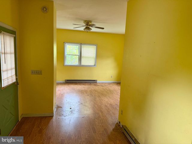 915 SHEFFIELD AVE, Mechanicsburg, PA 17055