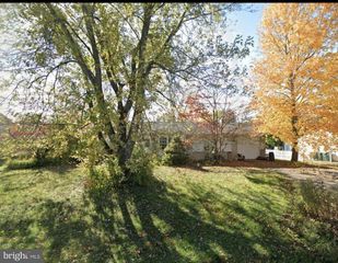 915 SHEFFIELD AVE, Mechanicsburg, PA 17055