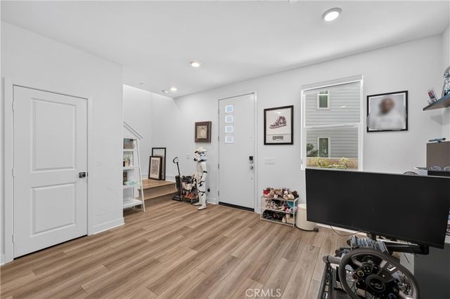 1635 W Lincoln Avenue 103, Anaheim, CA 92801