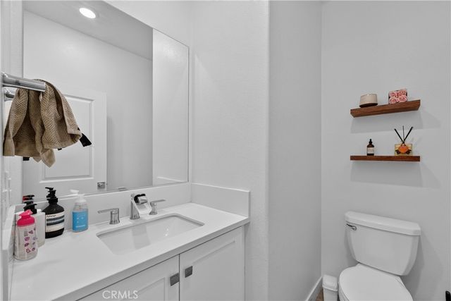 1635 W Lincoln Avenue 103, Anaheim, CA 92801