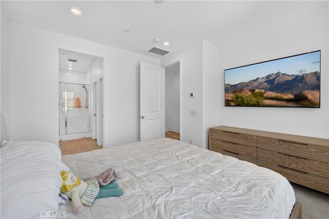 1635 W Lincoln Avenue 103, Anaheim, CA 92801