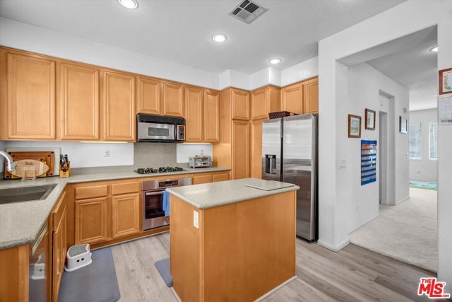 1849 W 213th Street, Torrance, CA 90501