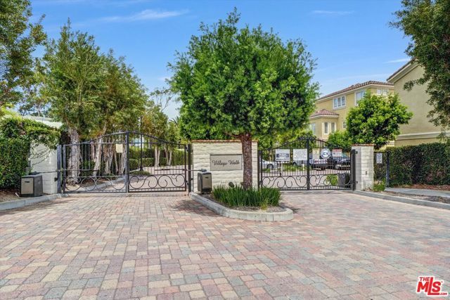 1849 W 213th Street, Torrance, CA 90501