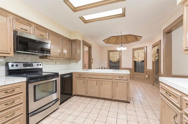 2317 Swallow Avenue, Mcallen, TX 78504