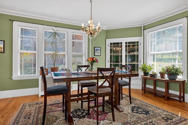 13 Maplewood Rd, Worcester, MA 01602