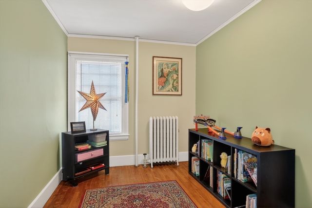 13 Maplewood Rd, Worcester, MA 01602