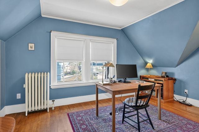 13 Maplewood Rd, Worcester, MA 01602