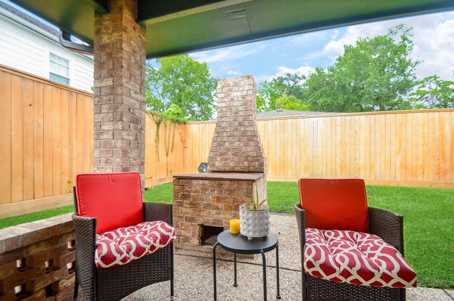 4315 Fernwood Drive, Houston, TX 77021